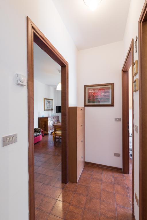 Comfort Beach House Marina di Massa Exterior foto